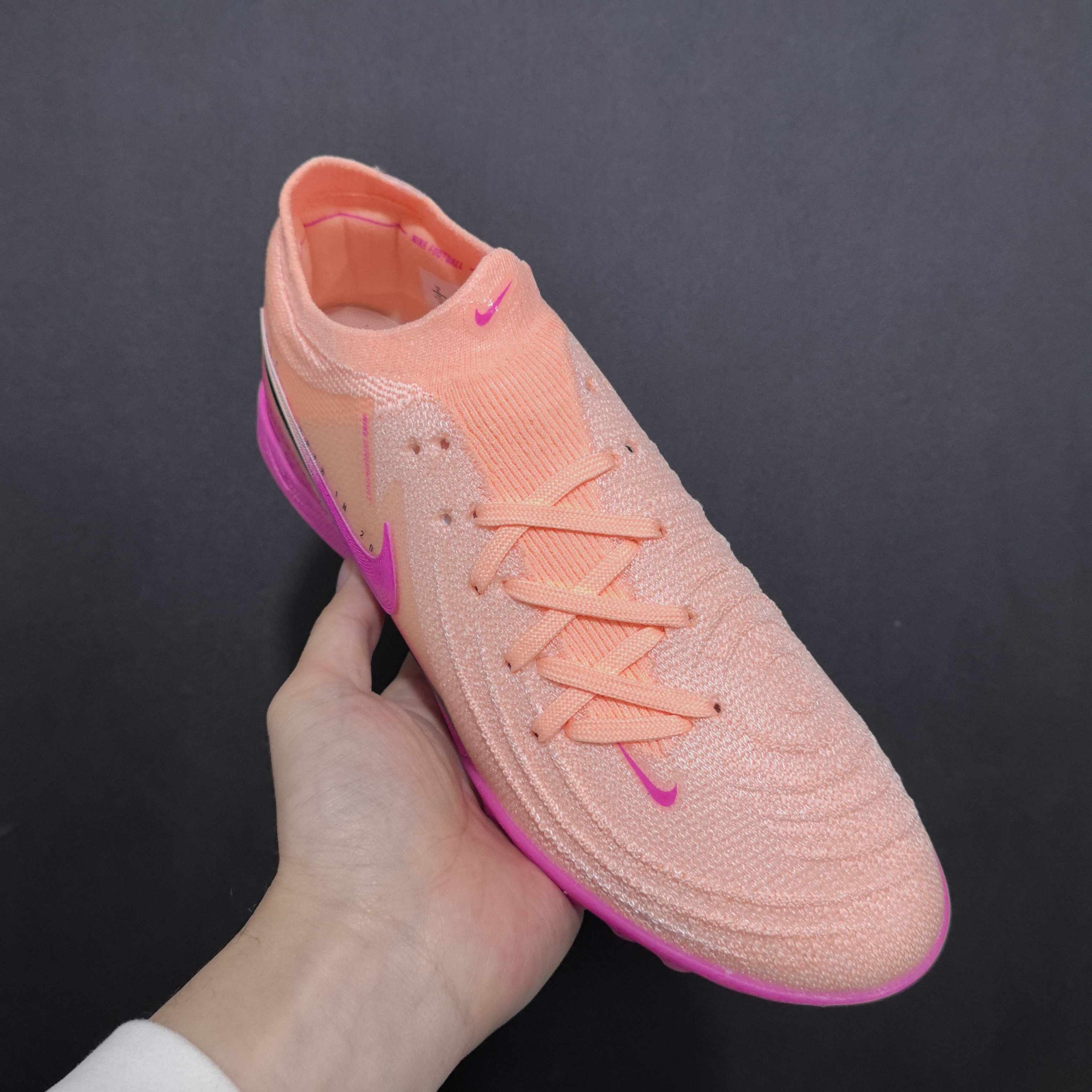 Nike Phantom GX 2 Elite TF – Precision Control Turf Soccer Shoes - Image 4