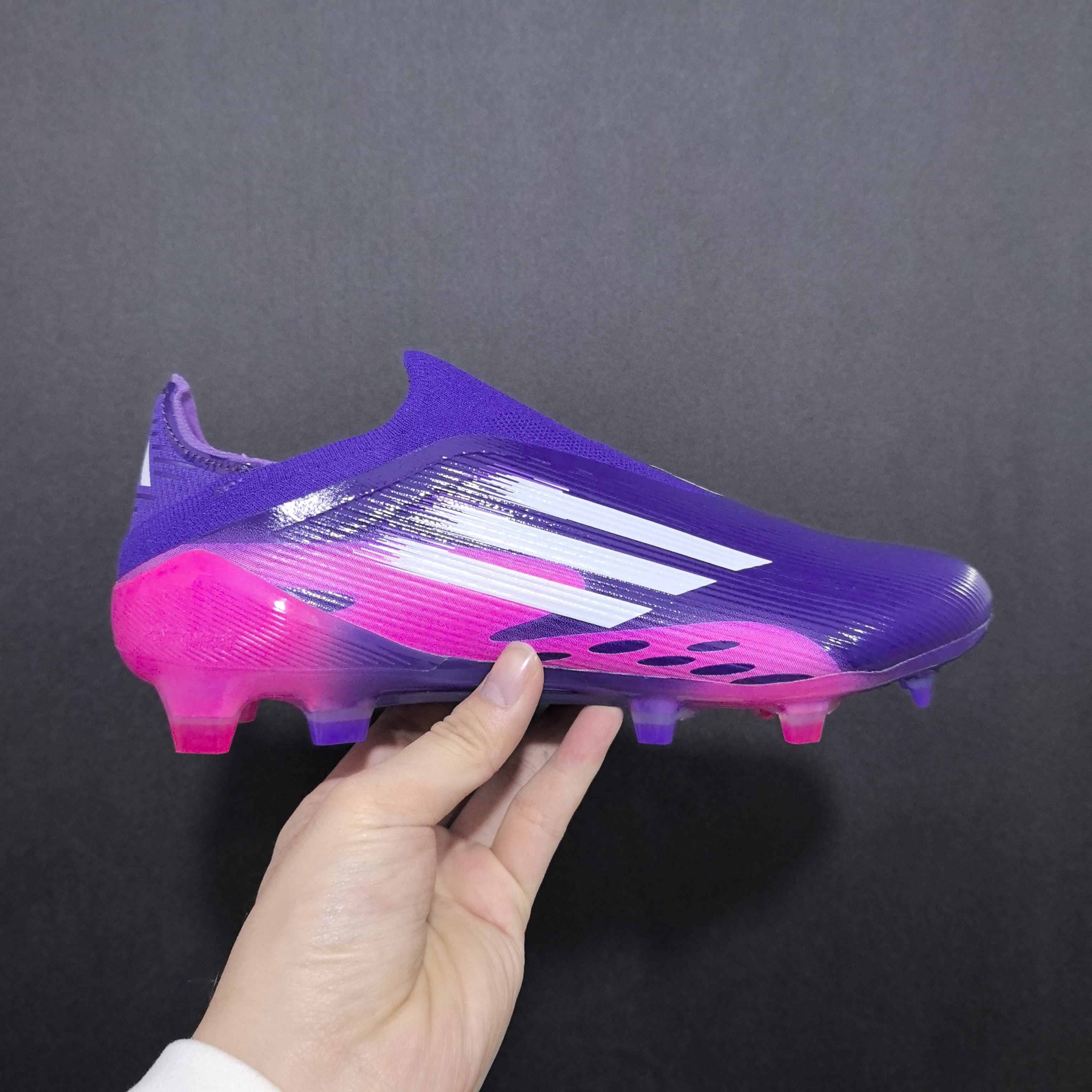 Adidas F50 League Laceless FG - Image 6
