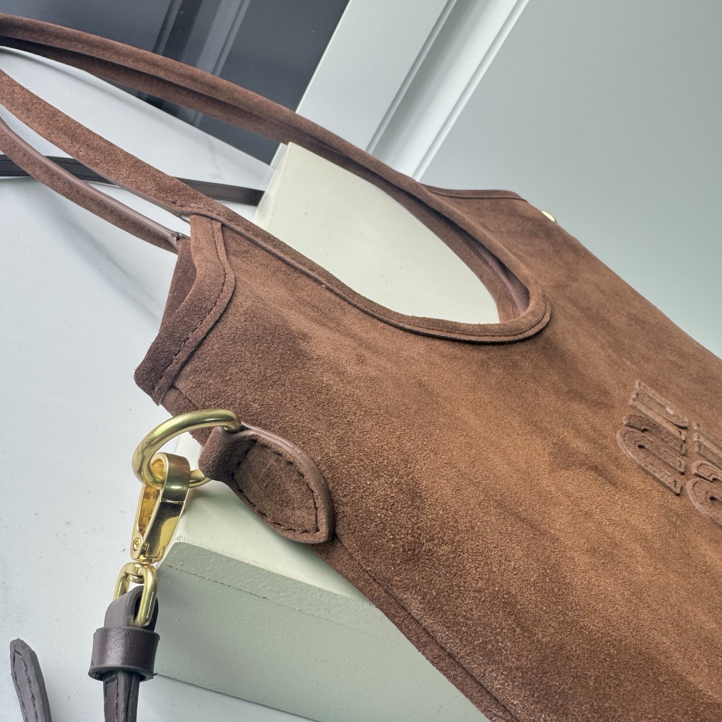 Miu Miu 24FW Suede Hobo Bag - Image 10