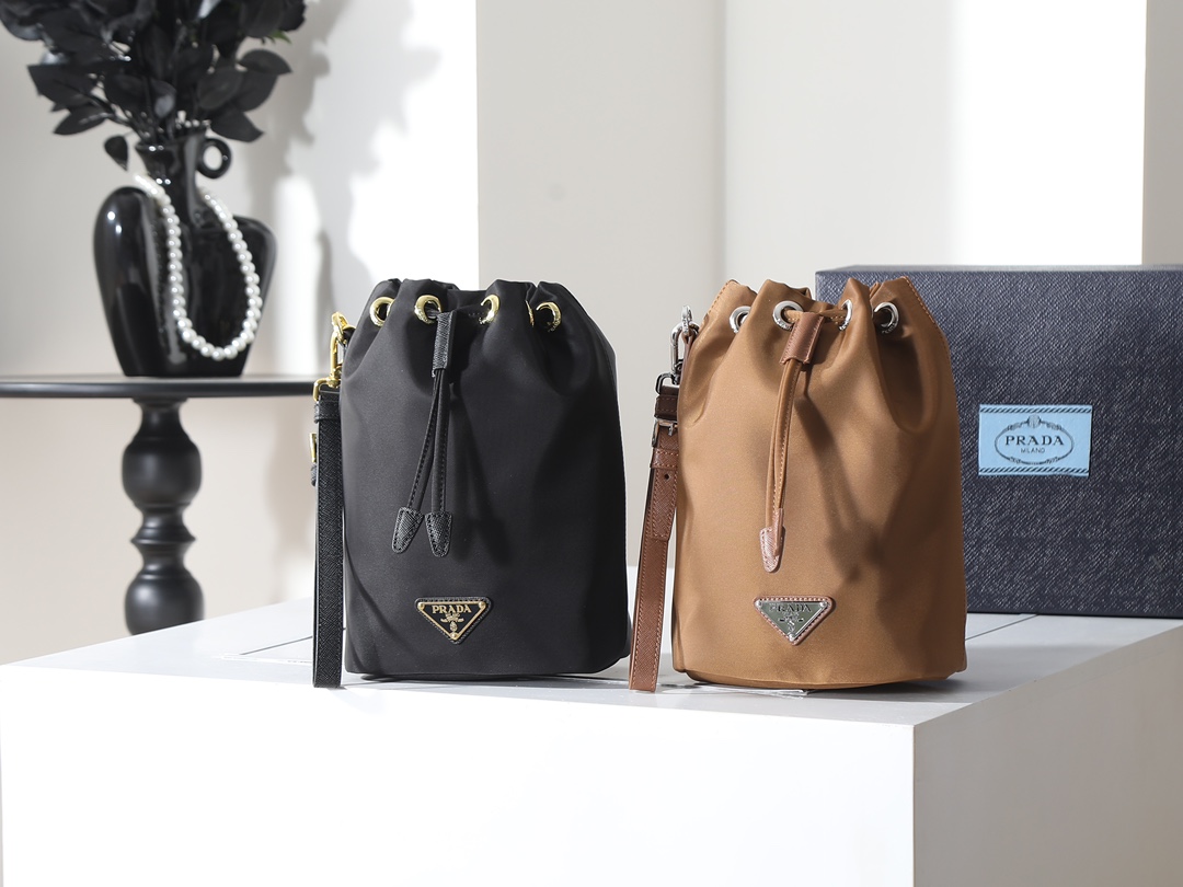 Prada Re-Nylon Drawstring Pouch - Image 10