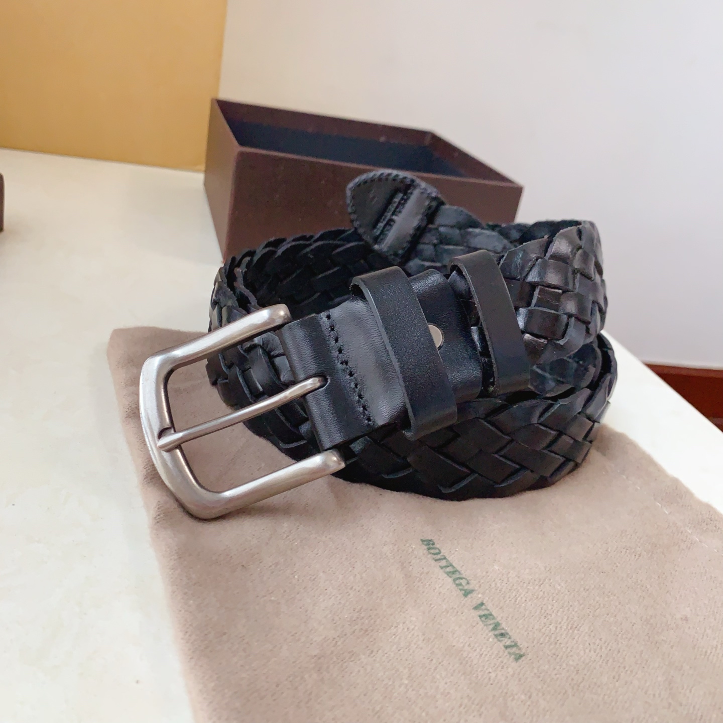 Bottega Veneta Hand-Woven Intrecciato Leather Belt - Image 3