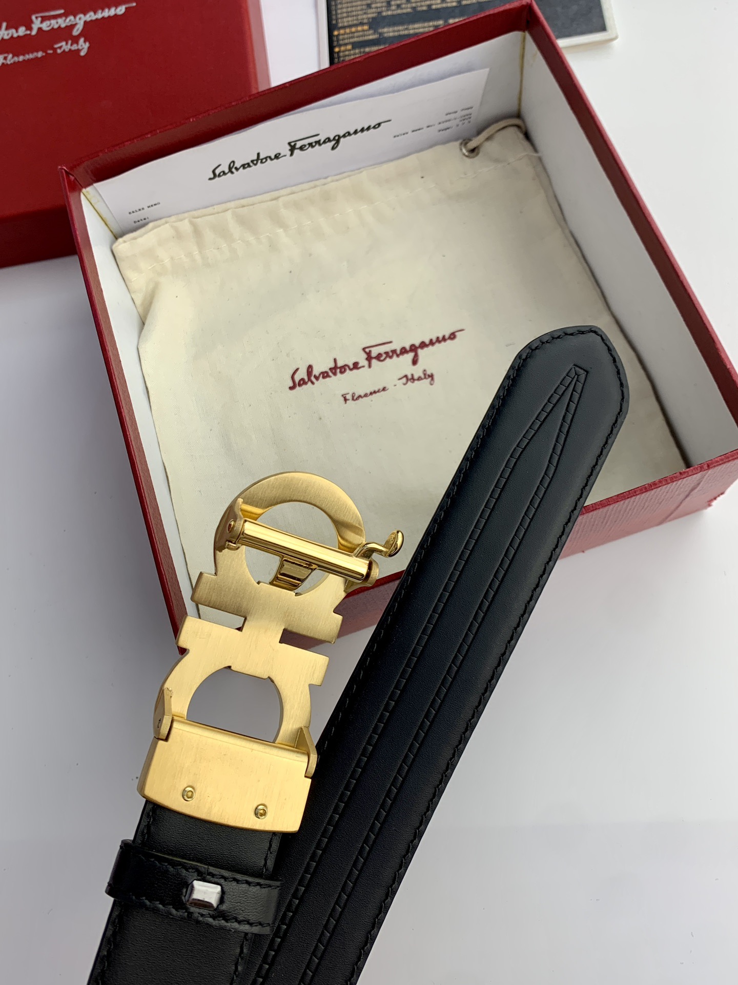 Ferragamo Executive Automatic Belt – Black Calfskin Edition - Image 4