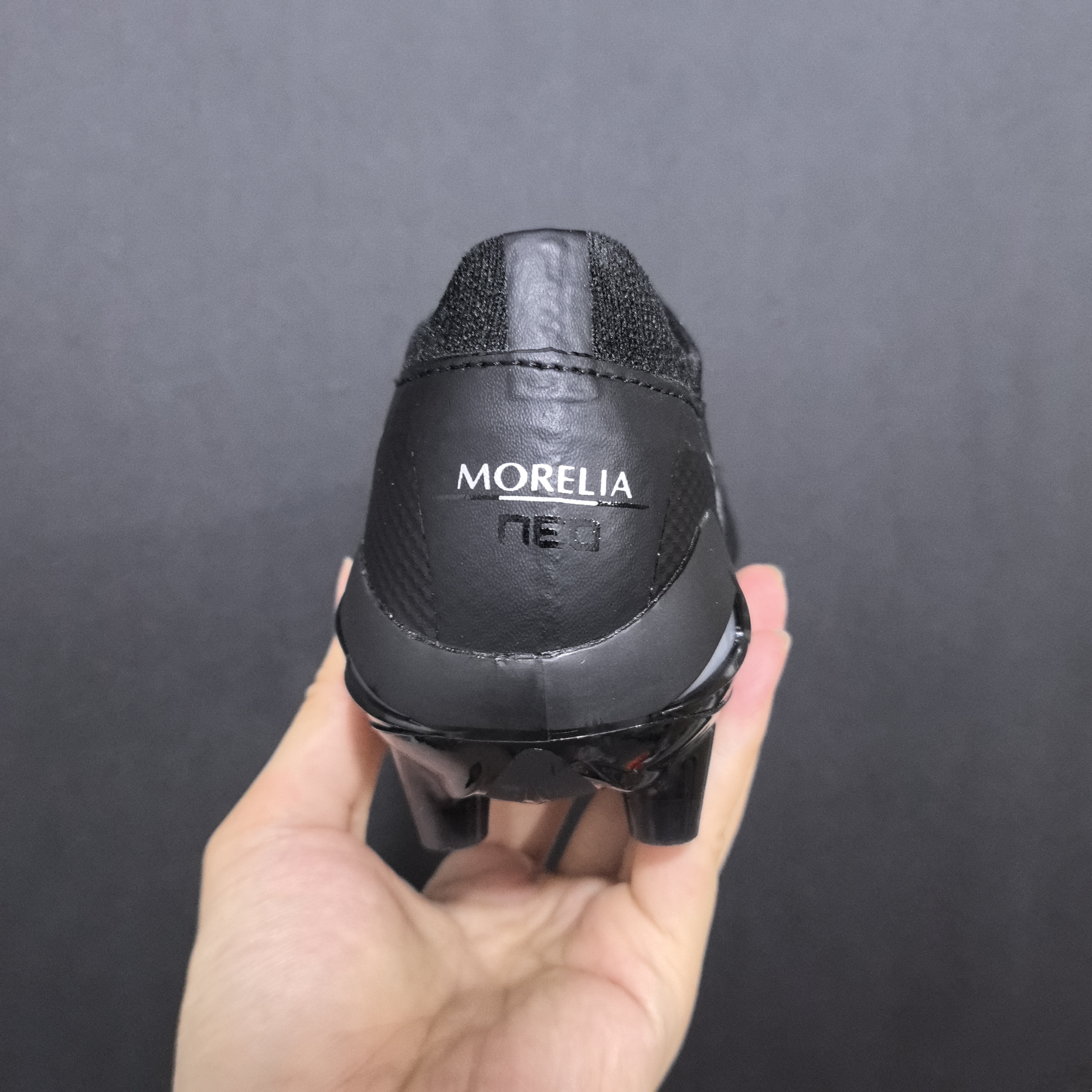 Mizuno Morelia Neo IV Beta – Premium Leather Cleats - Image 3
