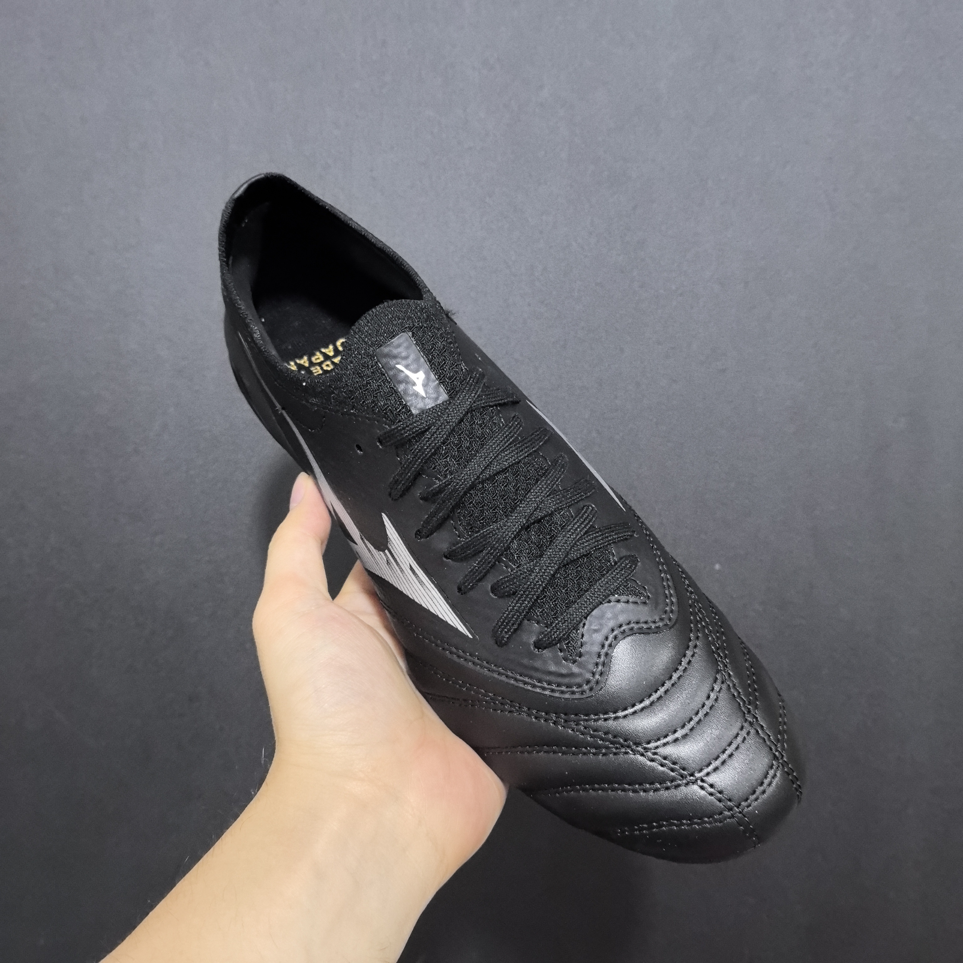 Mizuno Morelia Neo IV Beta – Premium Leather Cleats - Image 5