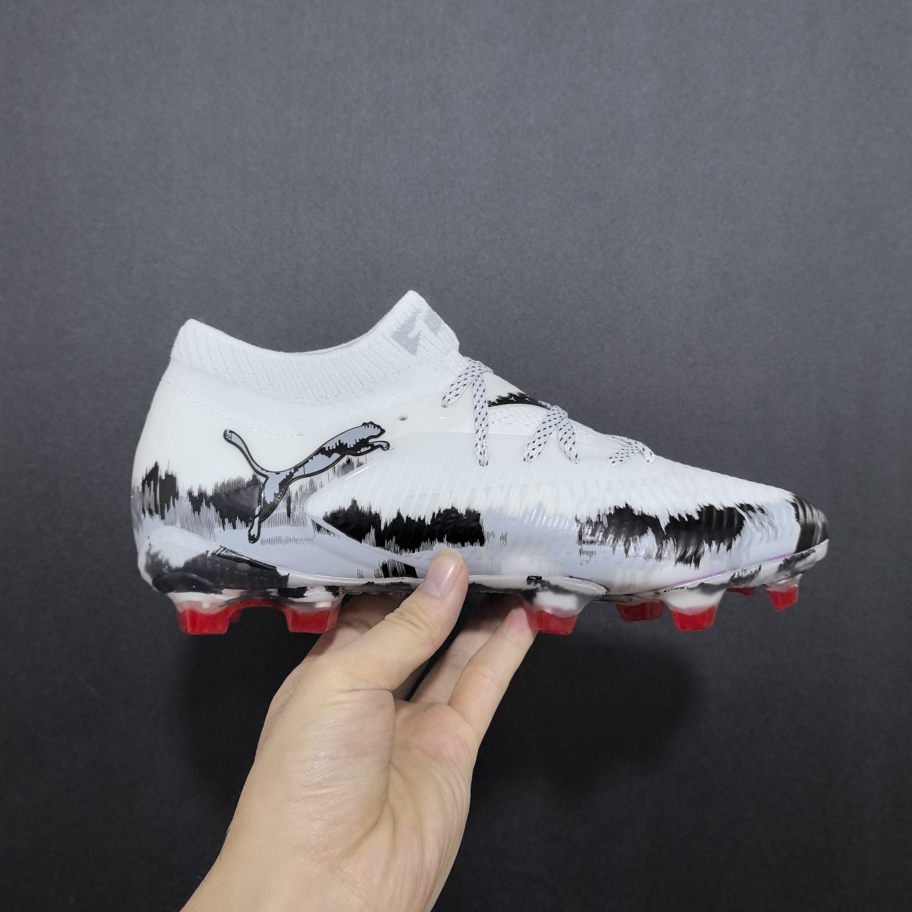 PUMA Future 7 Ultimate FG/AG – "Splatter" JPLE Limited Edition - Image 6
