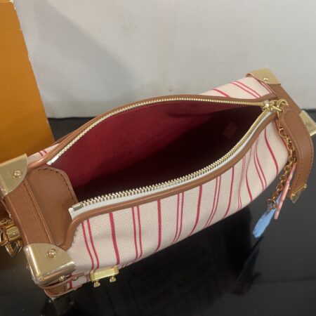 Louis Vuitton Original M28469