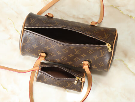 Louis Vuitton M51385