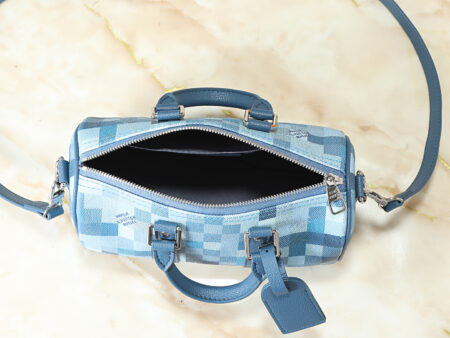 Louis Vuitton M28600