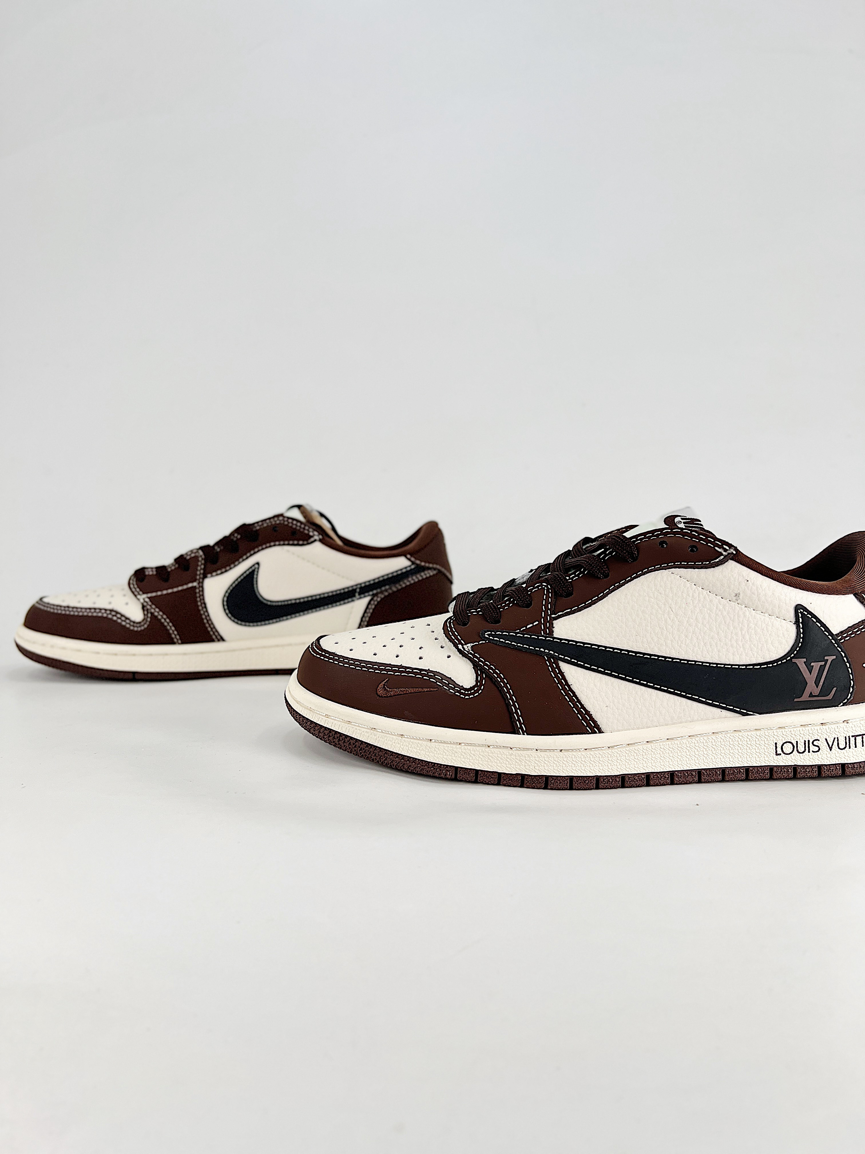 Nike Air Jordan 1 Low Custom Colorway - Image 3